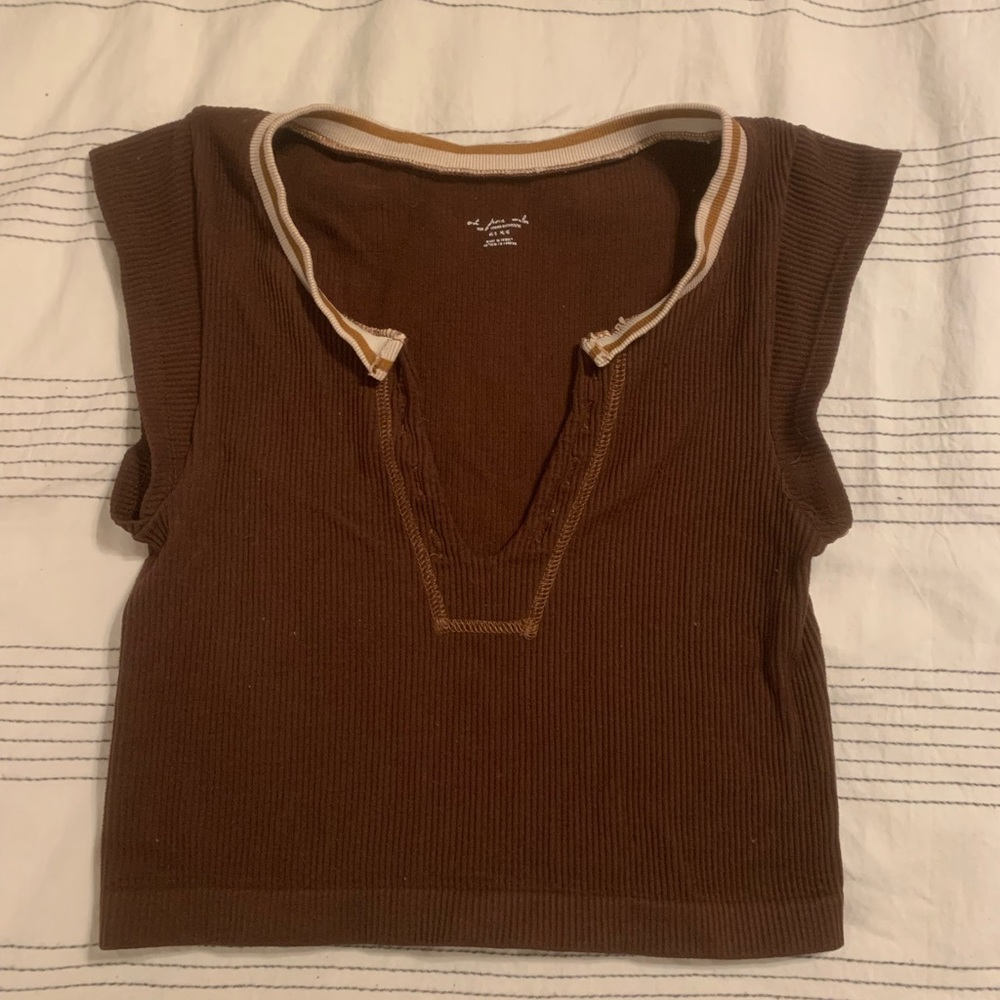 Urban outfitters, size M/L, color brown